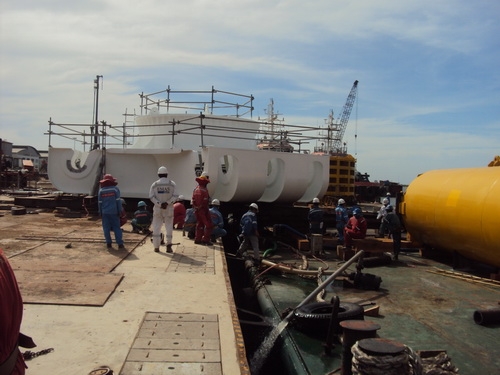 oog   hl cargo for shipyard