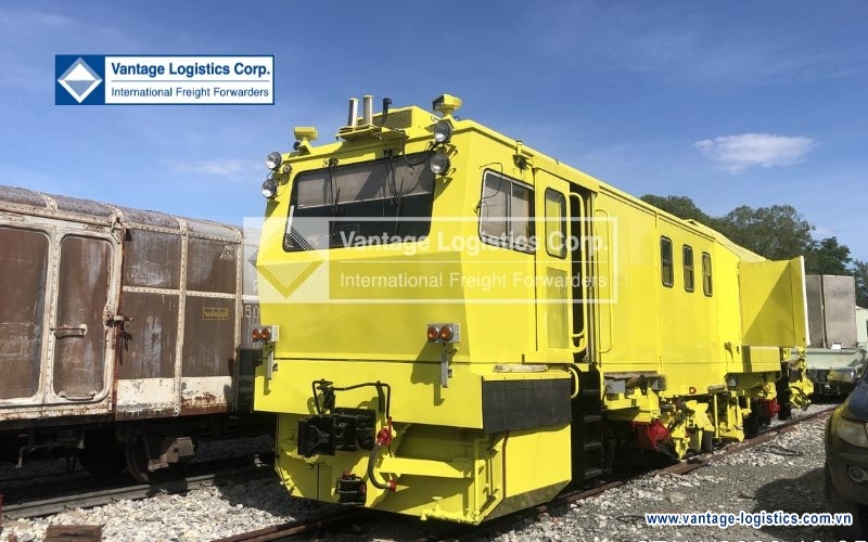 vantage logistics successfully transported heavy rail machinery for the auckland rail programme project from laem chabang port thailand