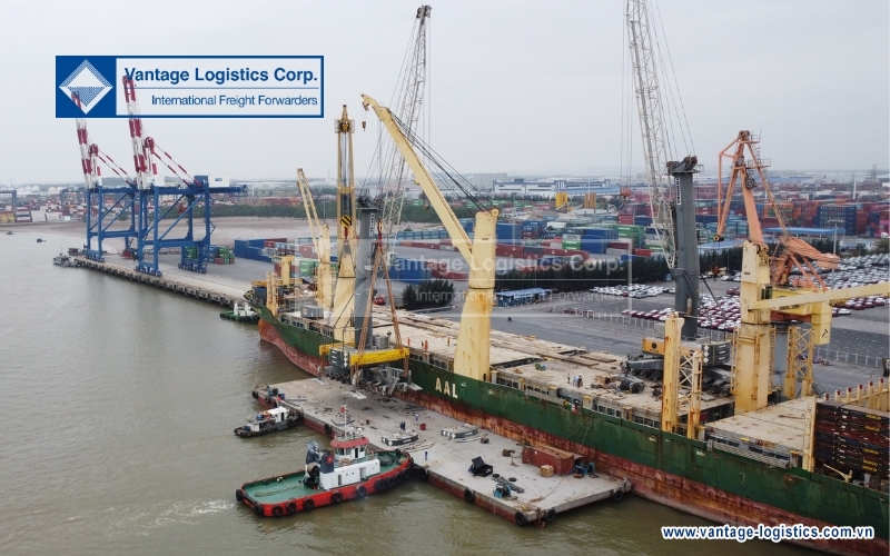 successfully transported 4 liebherr cranes lhm550 lhm500 from tan vu port hai phong to nosco shipyard quang ninh factory