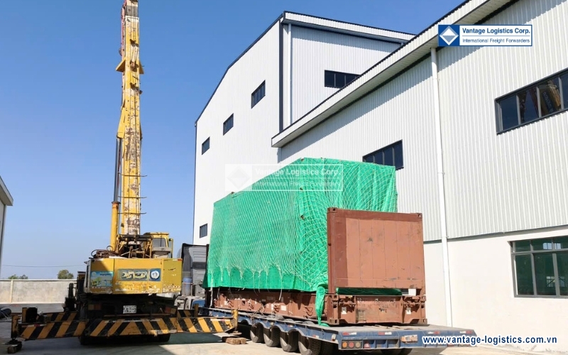 vantage logistics  cross border oversized cargo transport between viet nam and cambodia